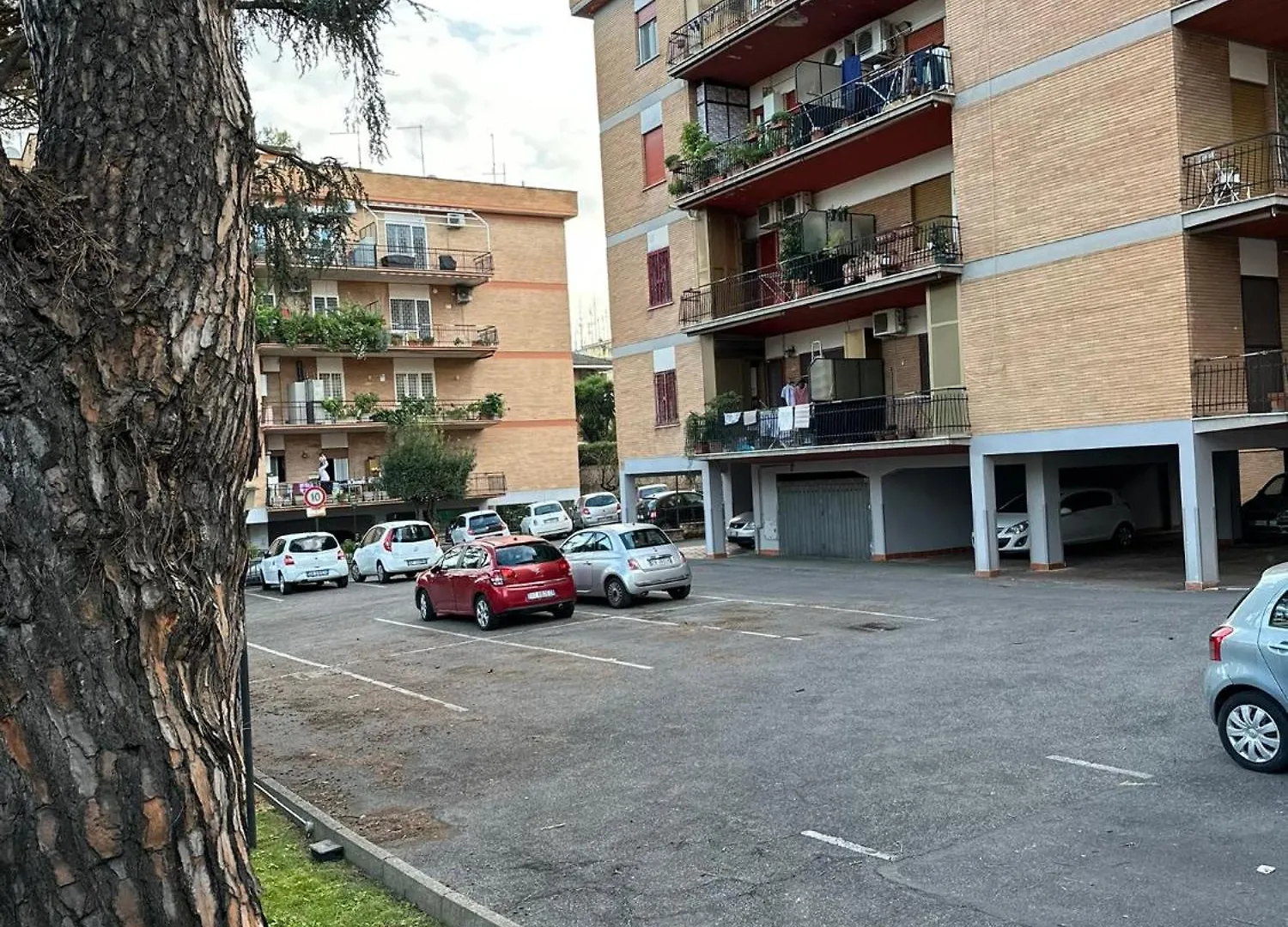 Amoroma Holiday Rome
